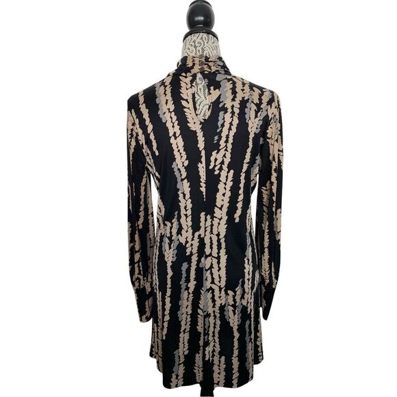 Trina Turk Silk Mock Neck Abstract Leaf Print Mini Dress‎ Black Size 10 - Picture 11 of 12